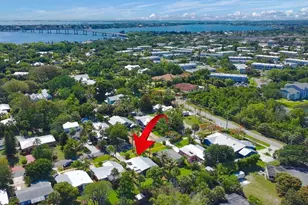 262 SE Monterey Ave, Stuart, FL 34996 - Photo 13