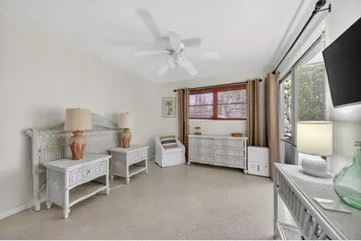 262 SE Monterey Avenue, Stuart, FL 34996 - Photo 27