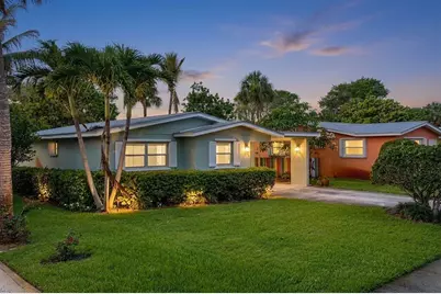 262 SE Monterey Avenue, Stuart, FL 34996 - Photo 43