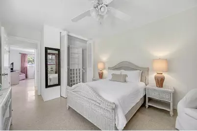 262 SE Monterey Avenue, Stuart, FL 34996 - Photo 31