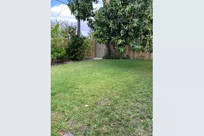 2325 NE 4th Avenue, Boca Raton, FL 33431 - Photo 13