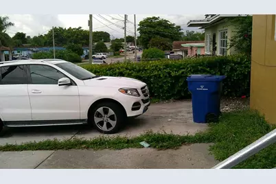 900 W 9th Street, Riviera Beach, FL 33404 - Photo 29