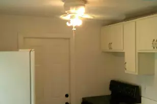 900 W 9th St, Riviera Beach, FL 33404 - Photo 15