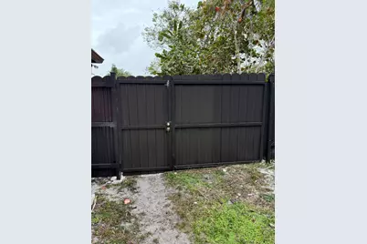 13345 NW 2nd Avenue, North Miami, FL 33168 - Photo 5