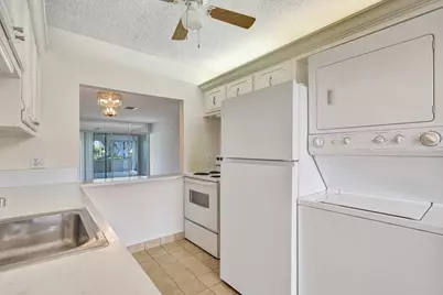 2521 Juniper Drive #11-b, Delray Beach, FL 33445 - Photo 23