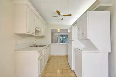 2521 Juniper Drive #11-b, Delray Beach, FL 33445 - Photo 25