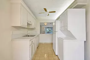 2521 Juniper Dr, Delray Beach, FL 33445 - Photo 25