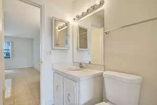 2521 Juniper Dr, Delray Beach, FL 33445 - Photo 21