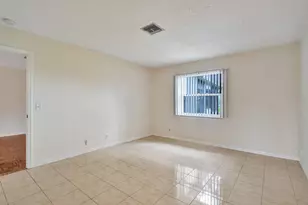 2521 Juniper Dr, Delray Beach, FL 33445 - Photo 15
