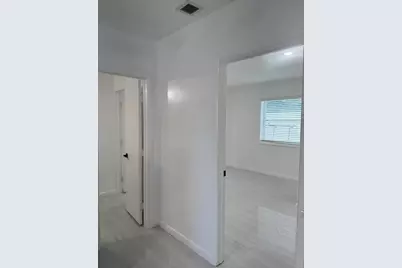 4591 Purdy Lane #8, West Palm Beach, FL 33415 - Photo 5