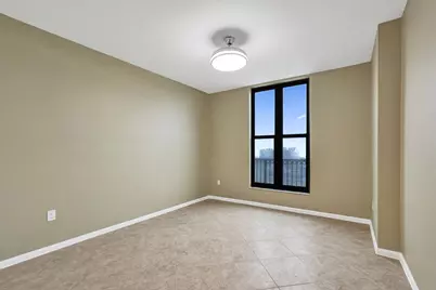 651 Okeechobee Boulevard #1010, West Palm Beach, FL 33401 - Photo 17