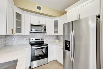 651 Okeechobee Boulevard #1010, West Palm Beach, FL 33401 - Photo 1
