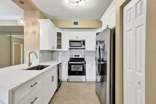 651 Okeechobee Blvd, West Palm Beach, FL 33401 - Photo 3
