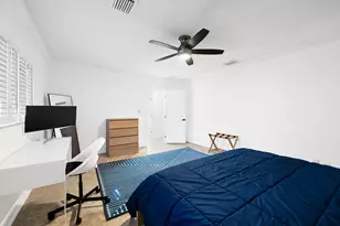4761 Bayview Dr, Fort Lauderdale, FL 33308 - Photo 11