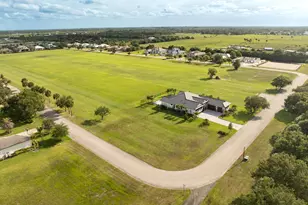 7625 N Polo Grounds Ln, Vero Beach, FL 32966 - Photo 25