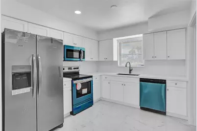 1013 SE 14th Court, Deerfield Beach, FL 33441 - Photo 17