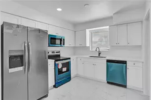 1013 SE 14th Ct, Deerfield Beach, FL 33441 - Photo 17