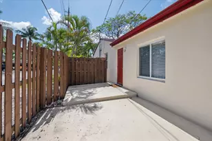 1645 NE 16th Ave, Fort Lauderdale, FL 33305 - Photo 11