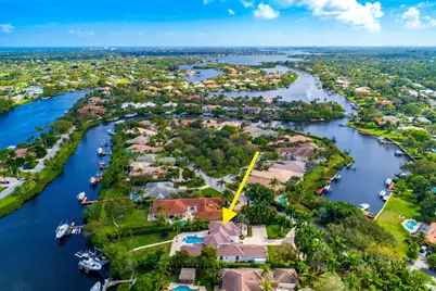 8709 SE Compass Island Way, Jupiter, FL 33458 - Photo 3
