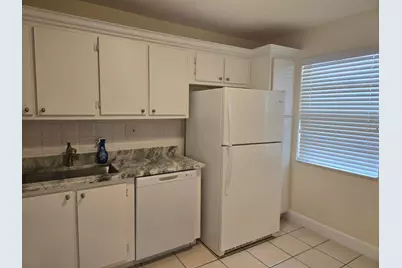 108 Lake Nancy Drive, West Palm Beach, FL 33411 - Photo 5