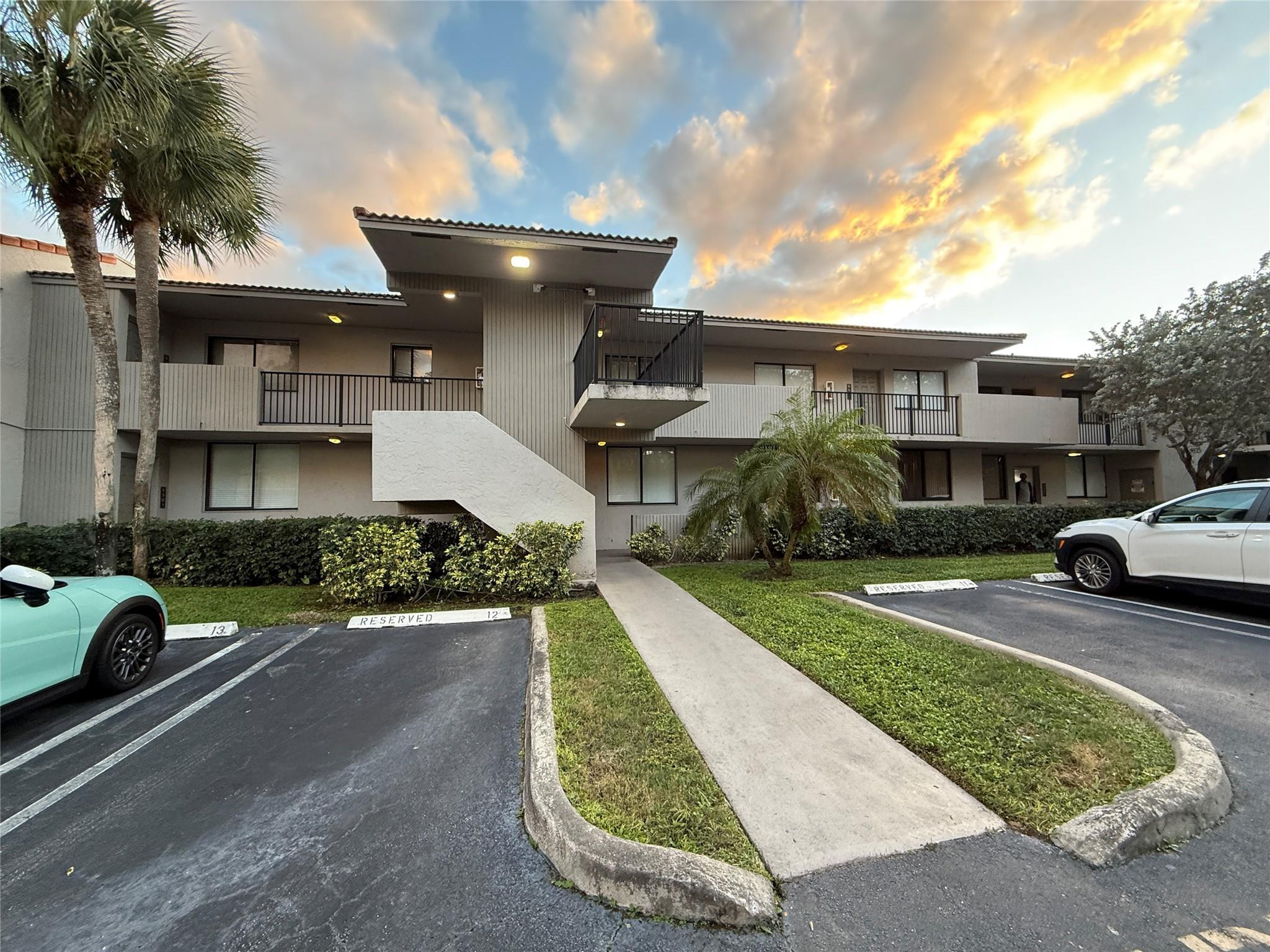 9505 SW 1st Ct #9505