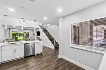 10487 Mateo Court, Boca Raton, FL 33498 - Photo 9