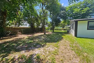 1605 W 10th St, Riviera Beach, FL 33404 - Photo 19