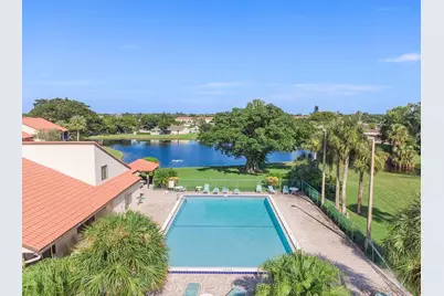 21 VÃ­a De Casas Norte, Boynton Beach, FL 33426 - Photo 5