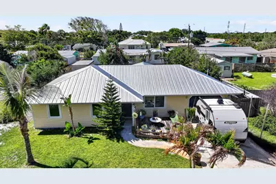 8143 SE Woodland Road, Hobe Sound, FL 33455 - Photo 1