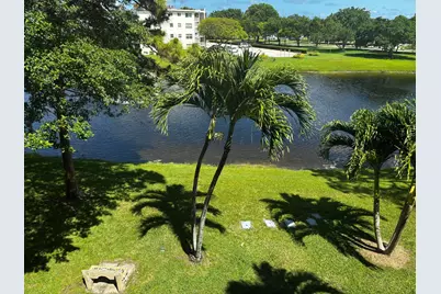 309 Grantham A, Deerfield Beach, FL 33442 - Photo 25
