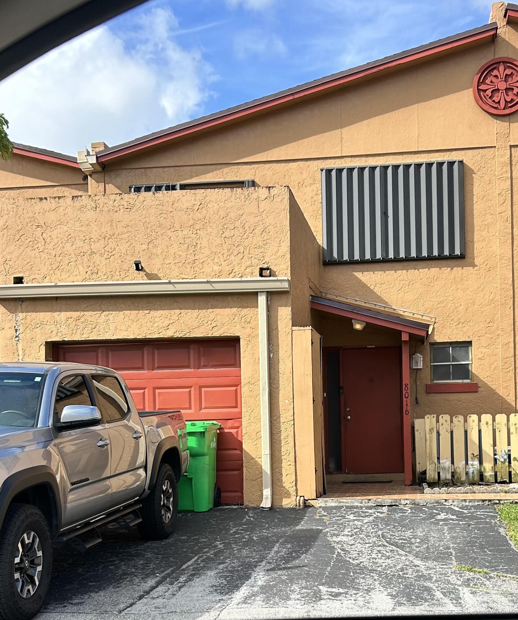 8016 NW 27th Ct - 8016 NW 27th Ct, Sunrise, FL 33322 Luxury Property | Jose Angel Pina