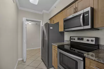 6510 Emerald Dunes Drive #308, West Palm Beach, FL 33411 - Photo 11