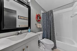 200 NE 17th Ct, Fort Lauderdale, FL 33305 - Photo 25