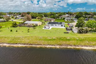 264 SW Cherryhill Rd, Port Saint Lucie, FL 34953 - Photo 5