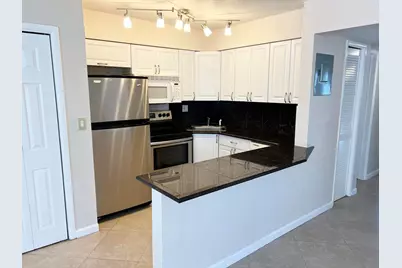 4050 NE 12th Terrace #15-1, Oakland Park, FL 33334 - Photo 3