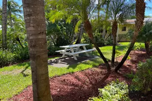 4050 NE 12th Terrace, Oakland Park, FL 33334 - Photo 13