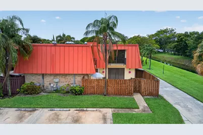 3345 Meridian Way N #C, Palm Beach Gardens, FL 33410 - Photo 1