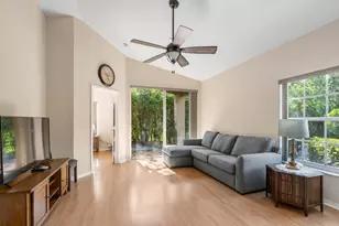 6402 Park Lake Cir, Boynton Beach, FL 33437 - Photo 13