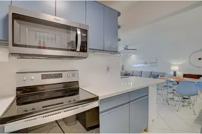 3020 NE 16th Avenue #304, Oakland Park, FL 33334 - Photo 9