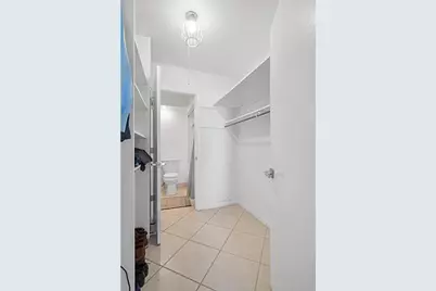 3020 NE 16th Avenue #304, Oakland Park, FL 33334 - Photo 15