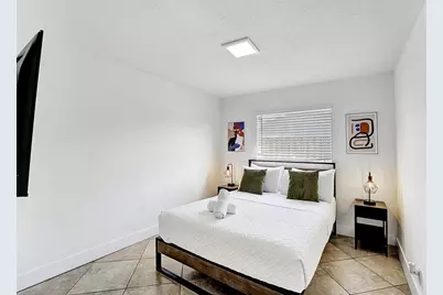 6481 Kimberly Boulevard, North Lauderdale, FL 33068 - Photo 13