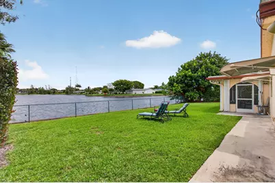7306 NW 94th Way, Tamarac, FL 33321 - Photo 39