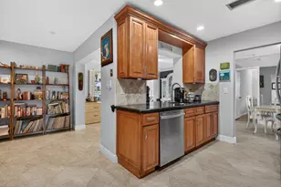 7306 NW 94th Way, Tamarac, FL 33321 - Photo 9