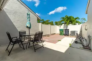 12858 Spinnaker Ln, Wellington, FL 33414 - Photo 3
