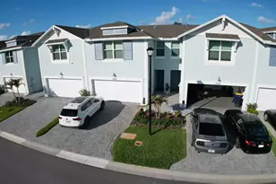 5784 SE Edgewater Cir, Stuart, FL 34997 - Photo 23