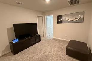 5784 SE Edgewater Cir, Stuart, FL 34997 - Photo 11