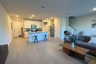 5784 SE Edgewater Cir, Stuart, FL 34997 - Photo 3