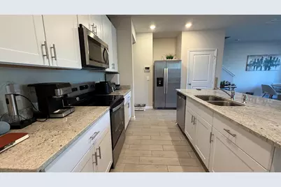 5784 SE Edgewater Circle, Stuart, FL 34997 - Photo 5