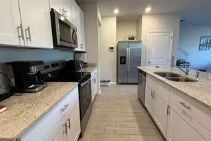 5784 SE Edgewater Cir, Stuart, FL 34997 - Photo 5