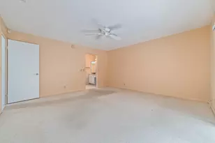 302 Deer Creek Wildwood Ln E, Deerfield Beach, FL 33442 - Photo 21